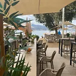 Farrys Boutique & Club - Hotel *