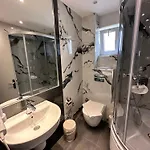 Farrys Boutique & Club - Yalıkavak
