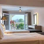 Farrys Boutique & Club - Hotel *