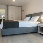 Hotel Farrys Boutique & Club -