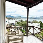 Farrys Boutique & Club - Hotel *