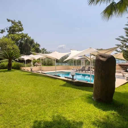 Farrys Boutique & Club - Hotel Yalıkavak