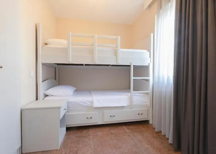 호텔 Farrys Boutique & Club -