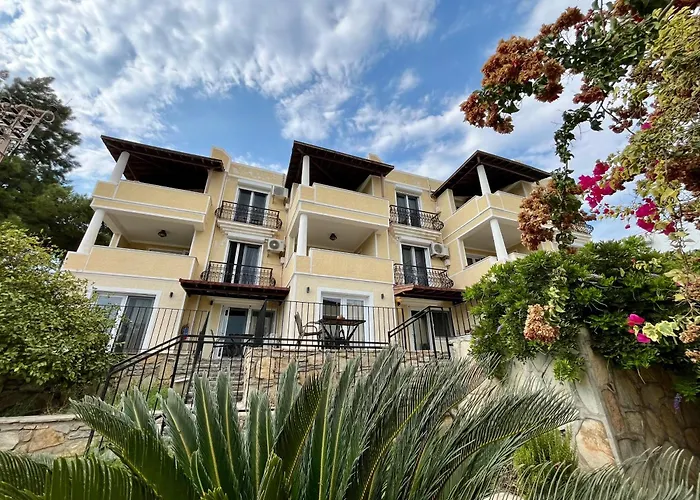 Farrys Boutique & Club - 호텔 *