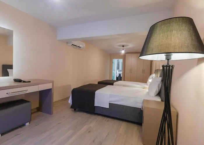 Farrys Boutique & Club - * Yalıkavak